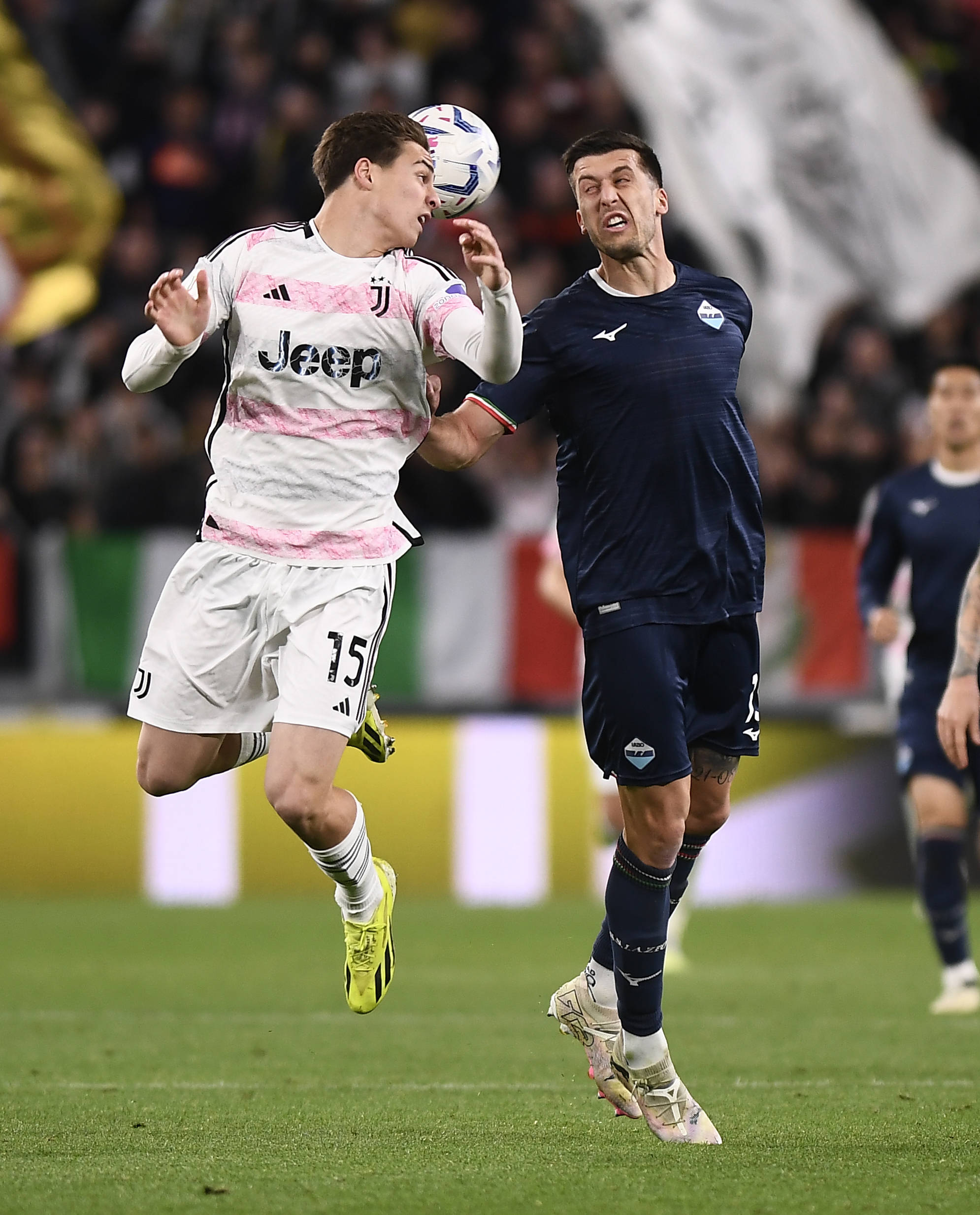 尤文图斯客场大胜，保持领先优势